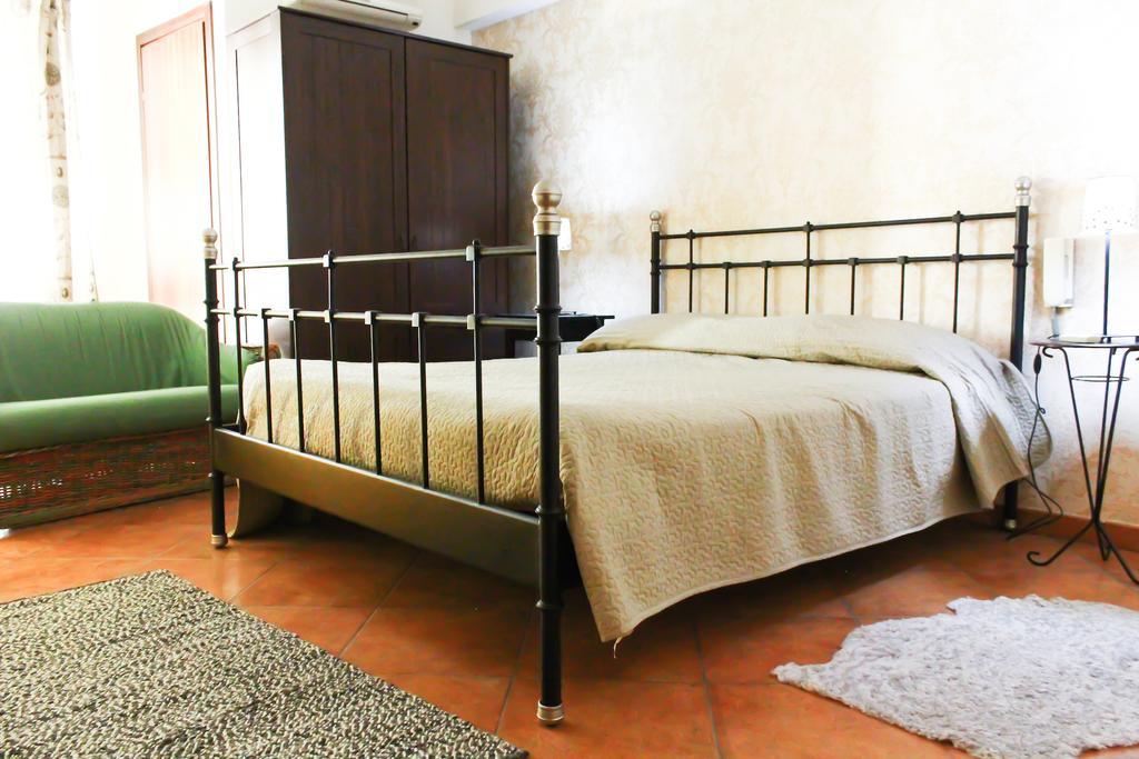 Aragona Bed And Breakfast Agrumi In Terrazza חדר תמונה